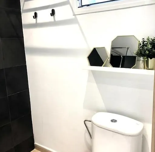 Stylish And Modern With Stunning Sea Views Apartmán Puerto del Carmen (Lanzarote)