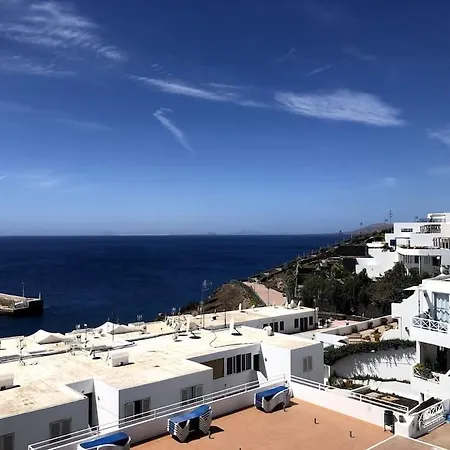 Studio Azul - Ideal Location, Panoramic Sea Views Puerto del Carmen (Lanzarote)