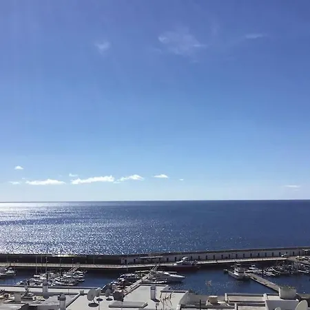 Appartement Stylish And Modern With Stunning Sea Views