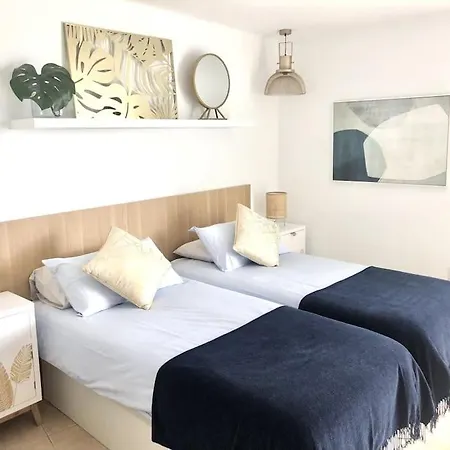 Stylish And Modern With Stunning Sea Views