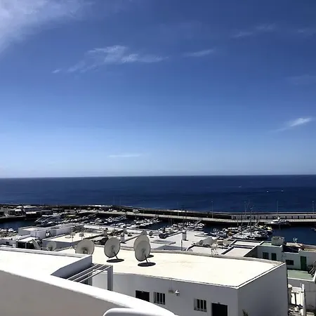 Studio Azul - Ideal Location, Panoramic Sea Views Puerto del Carmen (Lanzarote)